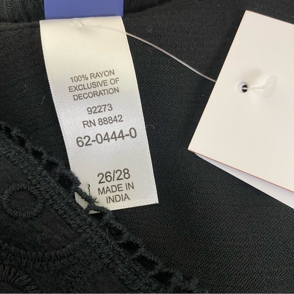 Swimsuits For All Black Embroidered Crinkle Swim Cover Up Size 26/28 - Picture 9 of 10